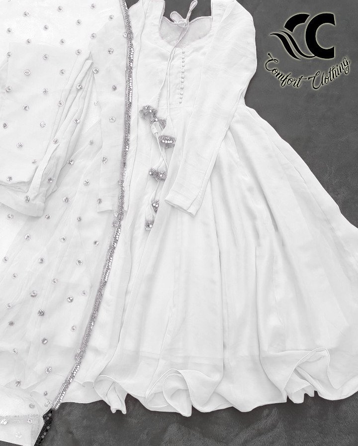 c930fc1d-17b8-48da-b933-ce2404f4ba58.jpg